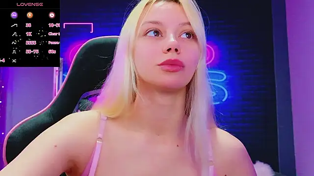 AlessiaCroft online show from March 2026 05:10:02 AM