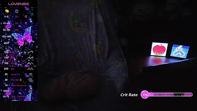 Snapshot of w3tkittty chatting on October 2025 09:58:01 PM w3tkittty online show from October 2025 09:58:01 PM