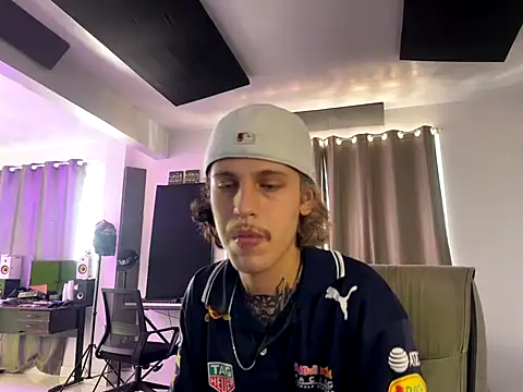 bigrosa21cm online show from December 2025 07:38:01 PM