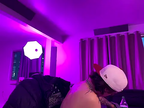 bigrosa21cm online show from October 2025 09:59:01 PM