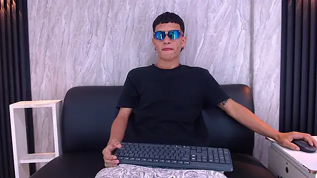 Matt Ruso online show from September 2025 11:08:02 PM