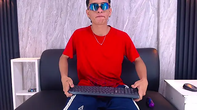 Matt Ruso online show from September 2025 06:45:02 PM