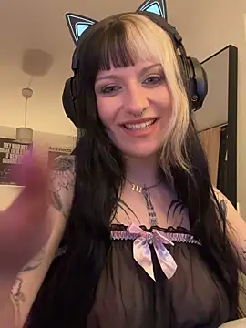 kittlunixx online show from March 2026 05:24:01 PM