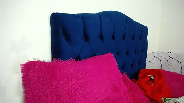 karolay su online show from November 2025 08:57:02 PM