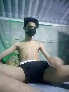 Snapshot of HannanKhan25 chatting on September 2025 07:31:02 PM HannanKhan25 online show from September 2025 07:31:02 PM