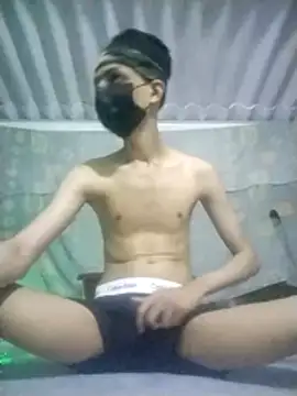 HannanKhan25 online show from February 2026 08:11:02 PM