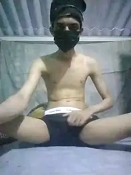 Snapshot of HannanKhan25 chatting on October 2025 07:35:02 PM HannanKhan25 online show from October 2025 07:35:02 PM