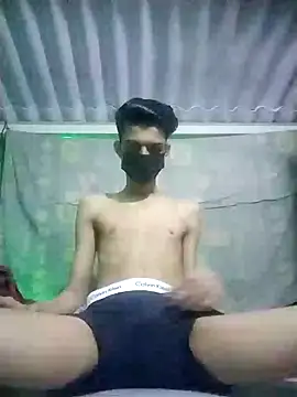 Snapshot of HannanKhan25 chatting on September 2025 07:58:02 PM HannanKhan25 online show from September 2025 07:58:02 PM