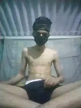 HannanKhan25 online show from November 2025 01:22:01 PM