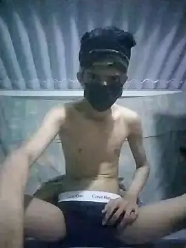 HannanKhan25 online show from November 2025 01:06:02 PM