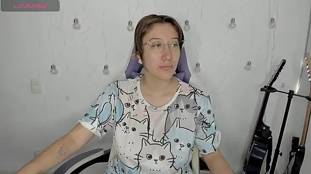 Lissa Kim1 online show from February 2026 01:12:01 PM