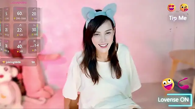 LunaBelle1984 online show from September 2025 04:09:02 PM