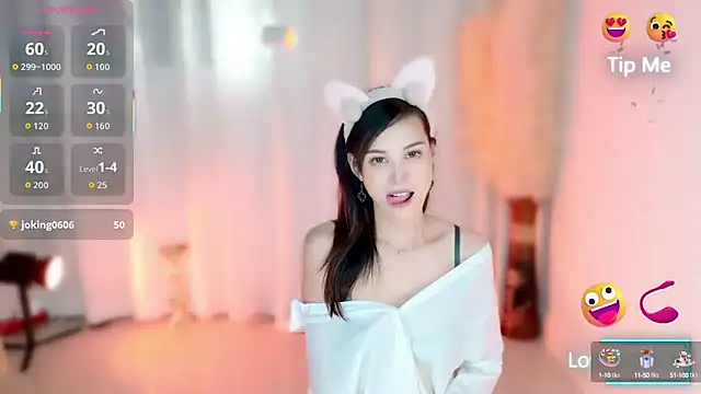 LunaBelle1984 online show from September 2025 03:40:01 PM