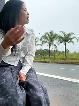 AiBanana online show from October 2025 07:38:01 AM