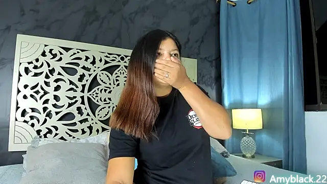 Amyblack   online show from September 2025 01:22:02 AM
