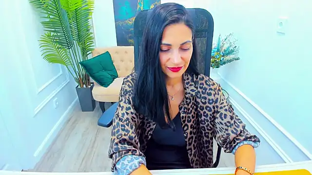 Snapshot of AllaYerty chatting on September 2025 04:50:02 AM AllaYerty online show from September 2025 04:50:02 AM