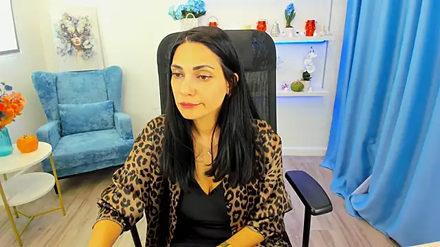 Snapshot of AllaYerty chatting on October 2025 11:35:01 AM AllaYerty online show from October 2025 11:35:01 AM