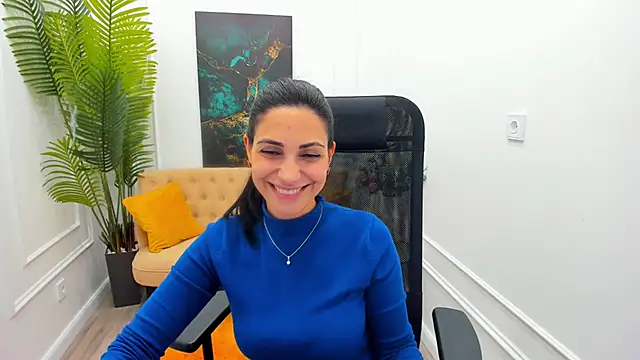 AllaYerty online show from November 2025 11:25:01 AM