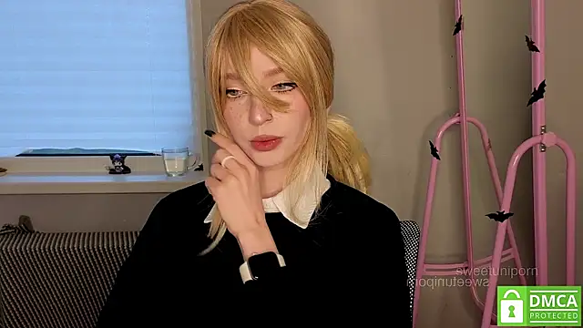 Snapshot of sweetuniporn chatting on November 2025 09:52:02 AM sweetuniporn online show from November 2025 09:52:02 AM