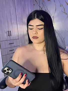 Kariina  69 online show from April 2026 12:56:01 PM