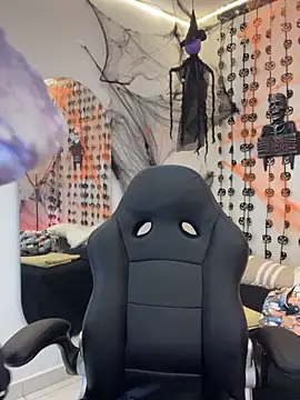 Kariina  69 online show from October 2025 03:28:01 AM