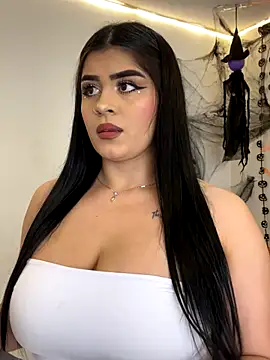 Kariina  69 online show from November 2025 02:07:02 AM