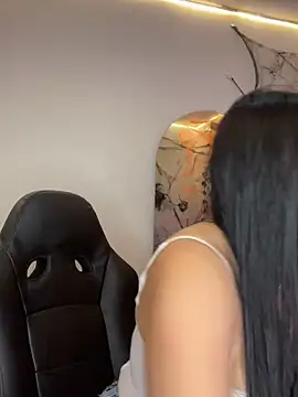 Kariina  69 online show from October 2025 03:07:02 AM