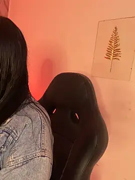 Kariina  69 online show from May 2026 02:15:01 AM