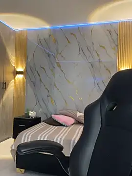 Snapshot of Kariina__69 chatting on March 2026 02:45:01 AM Kariina 69 online show from March 2026 02:45:01 AM