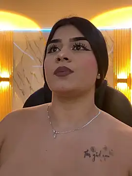 Snapshot of Kariina__69 chatting on December 2025 03:20:02 AM Kariina 69 online show from December 2025 03:20:02 AM