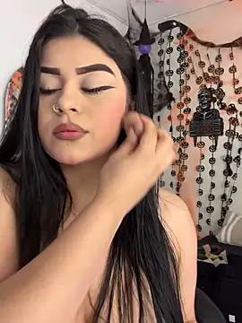 Kariina  69 online show from November 2025 03:00:02 AM