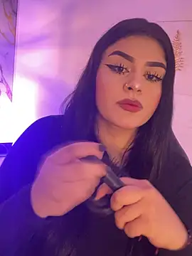 Kariina  69 online show from May 2026 02:41:01 AM