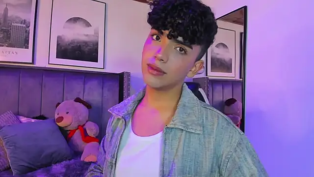 Niick Twink online show from October 2025 09:06:01 PM