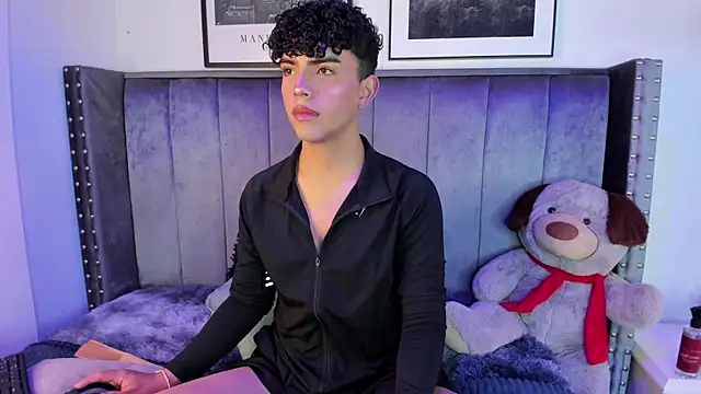 Niick Twink online show from October 2025 07:36:01 PM