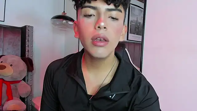 Niick Twink online show from September 2025 07:36:02 PM