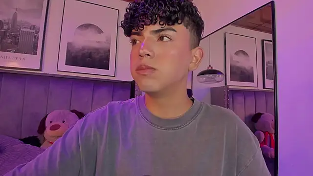 Niick Twink online show from October 2025 09:27:01 PM