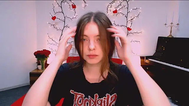 Snapshot of marshmallowee chatting on December 2025 09:04:02 AM marshmallowee online show from December 2025 09:04:02 AM