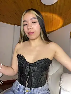 Snapshot of Cristina_pinkk chatting on September 2025 02:21:02 AM Cristina pinkk online show from September 2025 02:21:02 AM
