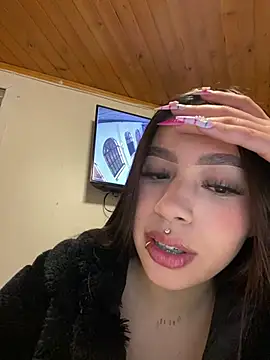 Cristina pinkk online show from February 2026 03:24:01 AM