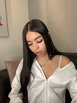 Cristina pinkk online show from November 2025 02:37:02 AM