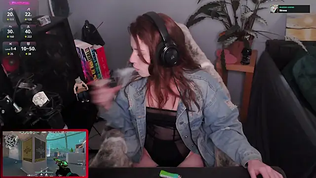 Horny Makima online show from November 2025 11:10:01 AM