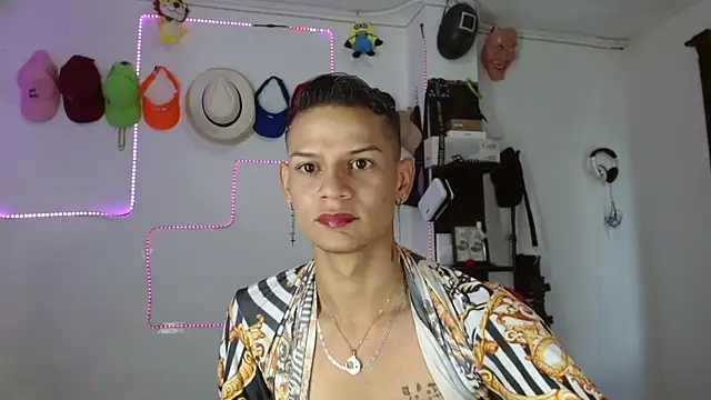 axce1 boy24 online show from September 2025 06:40:01 PM