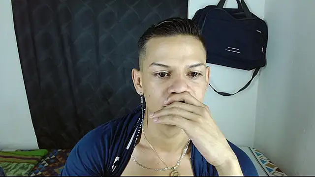 axce1 boy24 online show from October 2025 12:48:02 PM