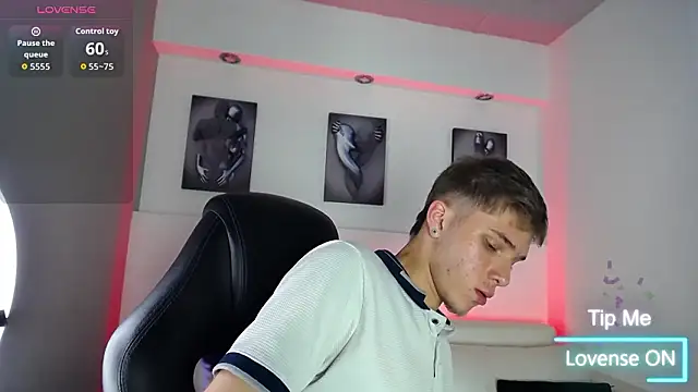 Robbin Blaze online show from February 2026 05:03:02 AM