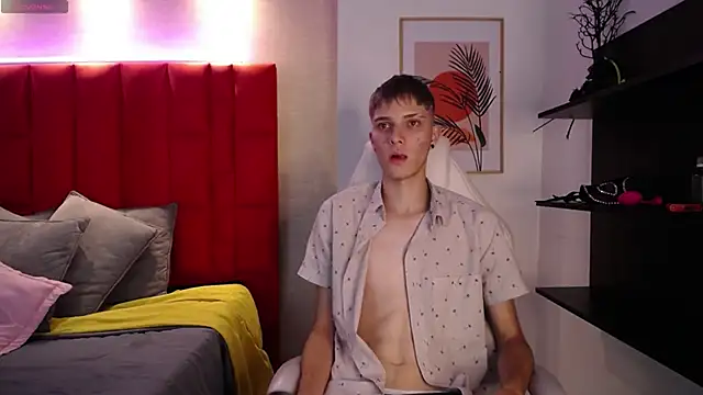 Robbin Blaze online show from March 2025 09:01:02 PM