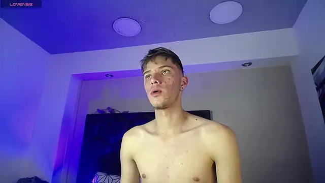 Robbin Blaze online show from March 2026 01:56:02 AM