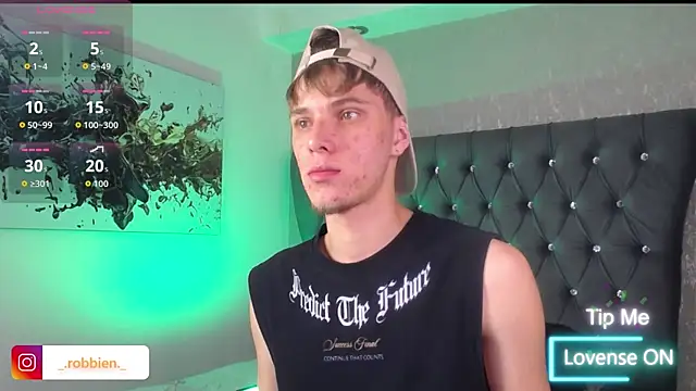 Robbin Blaze online show from April 2026 04:50:04 AM