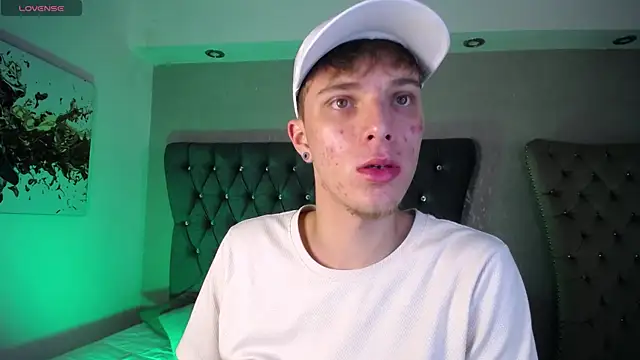 Robbin Blaze online show from April 2026 06:21:02 AM