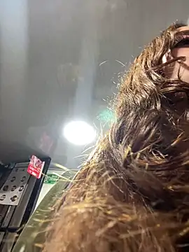 Baby  Otaku online show from December 2025 12:42:01 AM