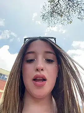 Baby  Otaku online show from April 2026 05:41:02 PM